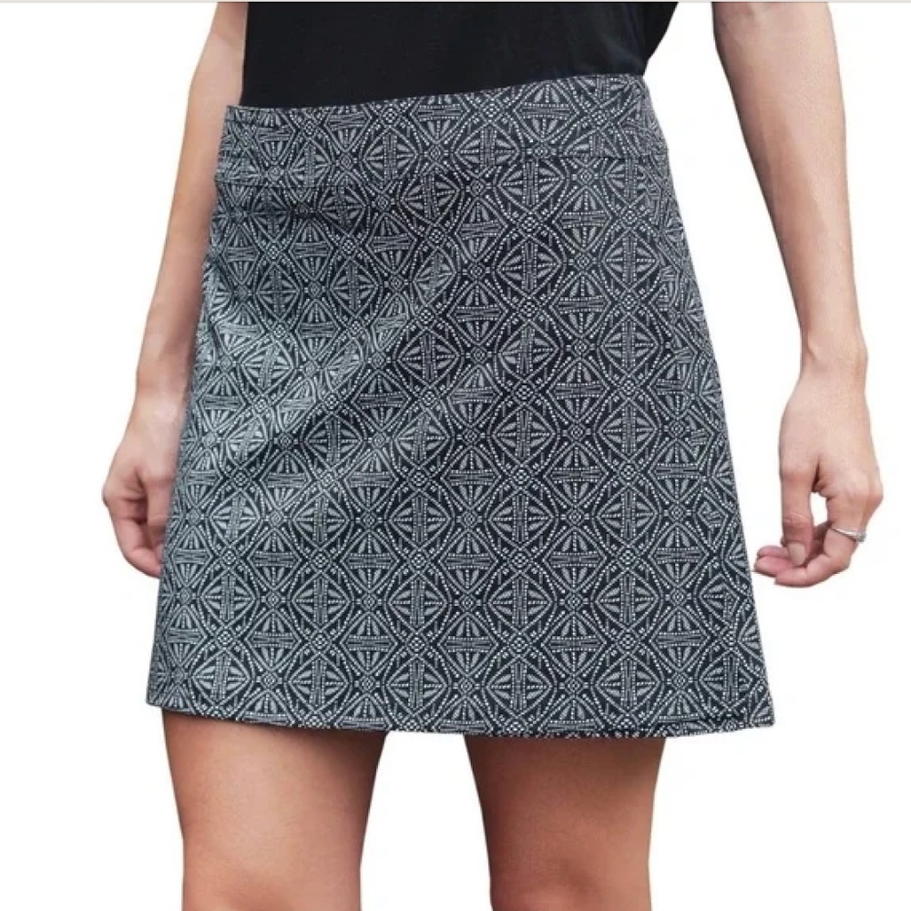 RIPSKIRT HAWAII 🌺 Length 1 Black Pearl Batik Women's Small Skirt Coverup